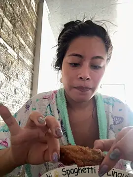 Camilaperson online show from 02-12-26, 02:17