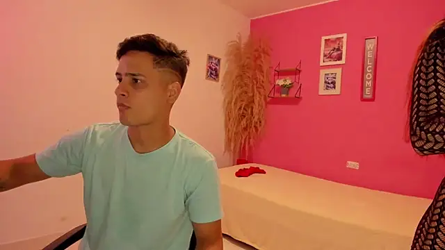 JANER 03 online show from 10-31-25, 02:35