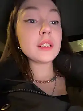 Peachy Dream online show from 02-09-26, 06:28