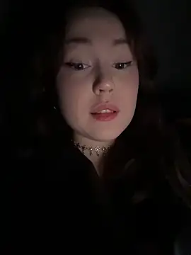 Peachy Dream online show from 11-03-25, 06:11