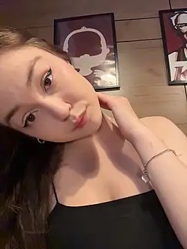 Peachy Dream online show from 07-13-26, 03:22