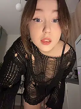 Peachy Dream online show from 03-19-26, 07:03