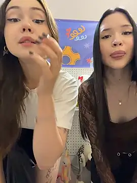 Peachy Dream online show from 07-23-26, 02:24