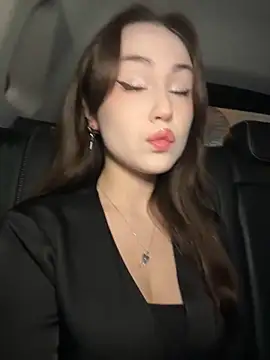 Snapshot of Peachy_Dream chatting on 01-22-25, 10:15 Peachy Dream online show from 01-22-25, 10:15