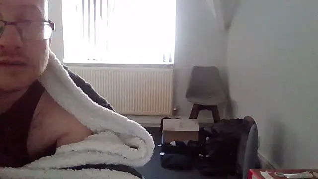 666closetbiboy online show from 04-11-26, 05:27
