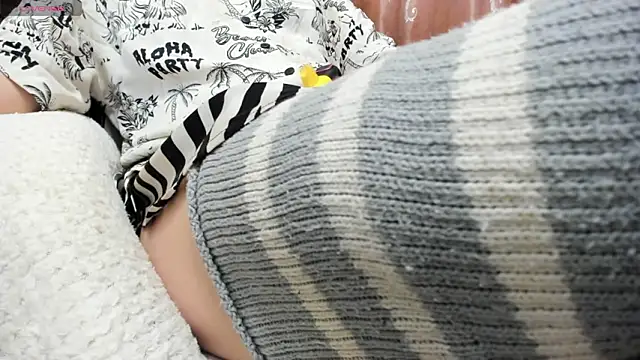 Snapshot of Queen_Sport chatting on 03-10-26, 04:27 Queen Sport online show from 03-10-26, 04:27