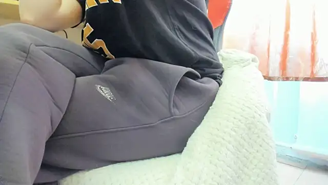 Snapshot of Queen_Sport chatting on 04-16-26, 06:58 Queen Sport online show from 04-16-26, 06:58