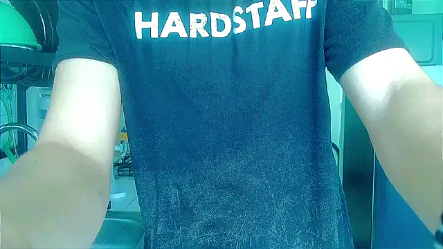 Snapshot of Andy_gray chatting on 11-21-25, 04:39 Andy gray online show from 11-21-25, 04:39