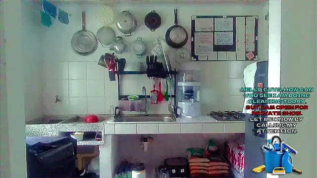 Snapshot of Andy_gray chatting on 11-08-25, 11:47 Andy gray online show from 11-08-25, 11:47