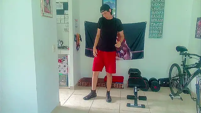 Snapshot of Andy_gray chatting on 10-15-25, 01:41 Andy gray online show from 10-15-25, 01:41