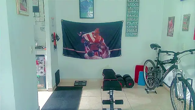 Snapshot of Andy_gray chatting on 01-13-26, 01:26 Andy gray online show from 01-13-26, 01:26