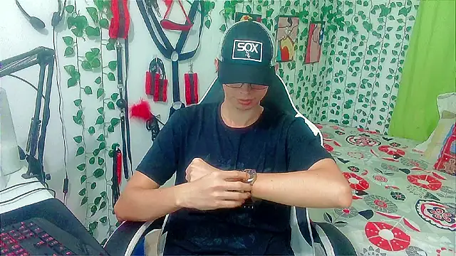 Andy gray online show from 02-06-26, 12:34