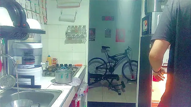 Andy gray online show from 02-04-26, 11:05