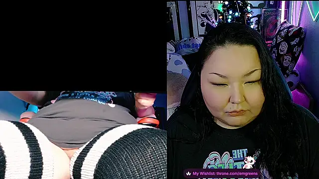 Snapshot of EmGreens chatting on 03-01-26, 05:18 EmGreens online show from 03-01-26, 05:18