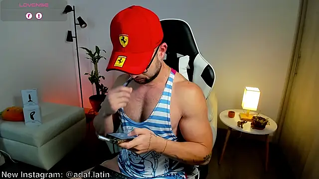 dafboy1 online show from 05-04-26, 01:14
