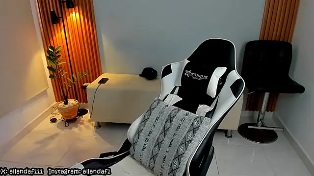 dafboy1 online show from 03-12-25, 03:51