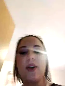 Snapshot of AdelinaJude chatting on 12-01-24, 04:56 AdelinaJude online show from 12-01-24, 04:56