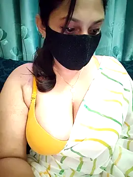 Afsana Mim online show from 11-17-25, 04:55