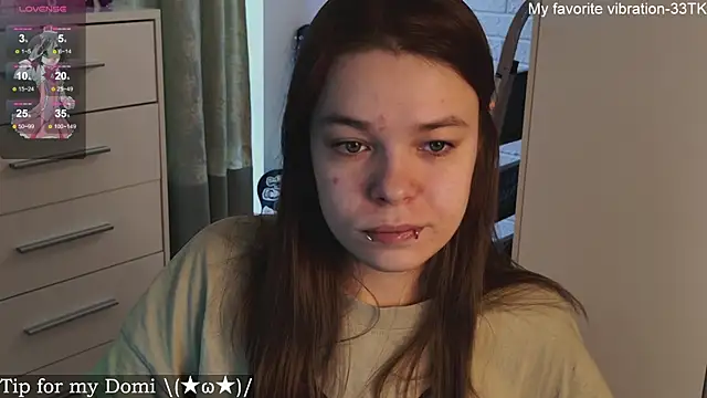 Snapshot of ValBae chatting on 02-21-25, 11:55 ValBae online show from 02-21-25, 11:55