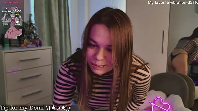 Snapshot of ValBae chatting on 02-18-25, 12:28 ValBae online show from 02-18-25, 12:28
