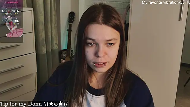 Snapshot of ValBae chatting on 02-21-25, 06:04 ValBae online show from 02-21-25, 06:04