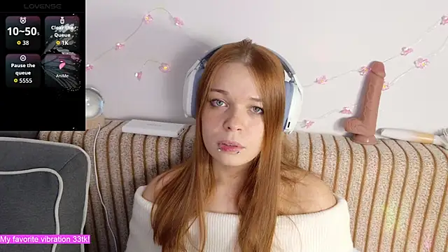 ValBae online show from 11-27-25, 10:10