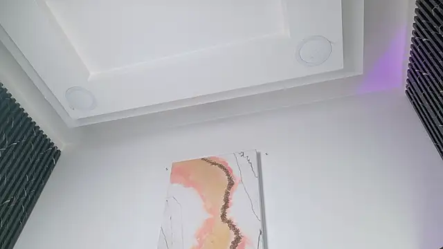 Snapshot of miluv19 chatting on 02-27-26, 10:42 miluv19 online show from 02-27-26, 10:42