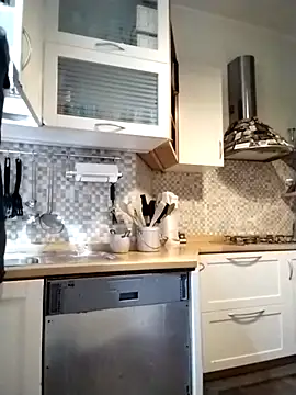 Frabox65 online show from 11-30-25, 06:03