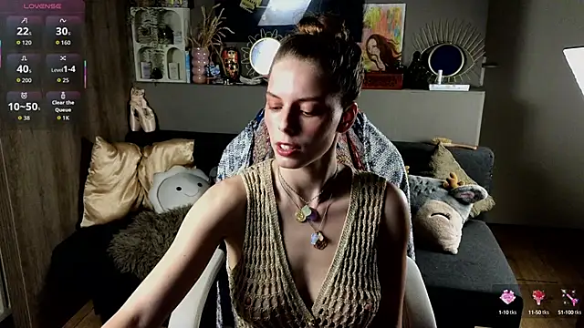 Snapshot of AyreenMoore chatting on 09-23-25, 08:05 AyreenMoore online show from 09-23-25, 08:05