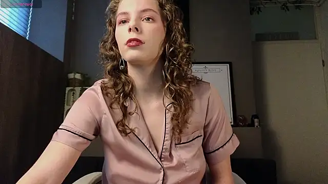 Snapshot of AyreenMoore chatting on 02-08-26, 02:04 AyreenMoore online show from 02-08-26, 02:04