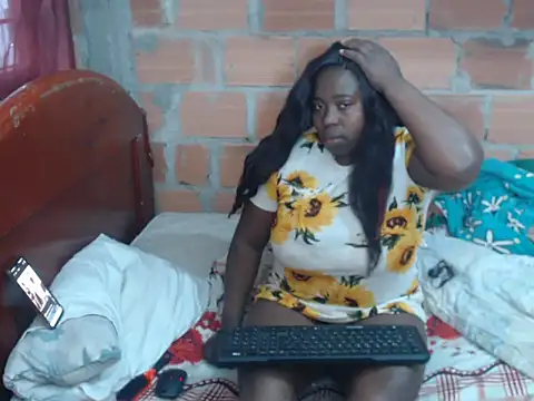 Snapshot of jjannakinky chatting on 09-18-25, 10:35 jjannakinky online show from 09-18-25, 10:35