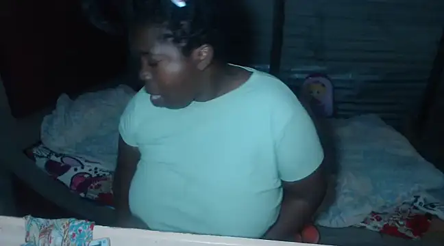 Snapshot of jjannakinky chatting on 02-28-25, 11:14 jjannakinky online show from 02-28-25, 11:14
