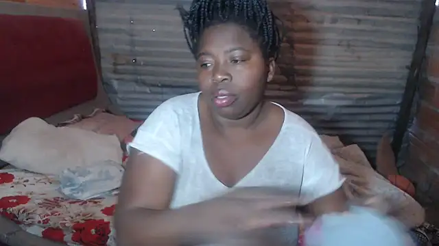 Snapshot of jjannakinky chatting on 03-01-25, 11:39 jjannakinky online show from 03-01-25, 11:39