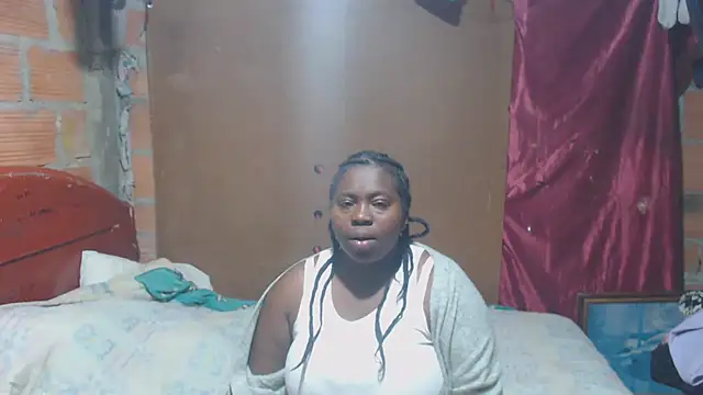 Snapshot of jjannakinky chatting on 10-15-25, 11:13 jjannakinky online show from 10-15-25, 11:13