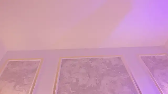 victoria18x online show from 10-29-25, 07:13