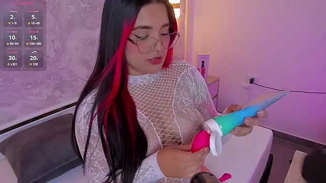 victoria18x online show from 09-18-25, 07:17