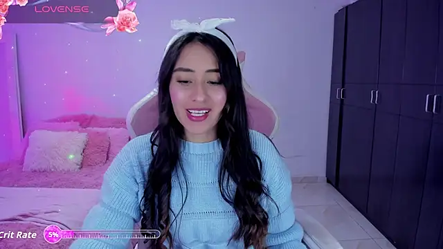 Tinylottie online show from 12-19-25, 05:37