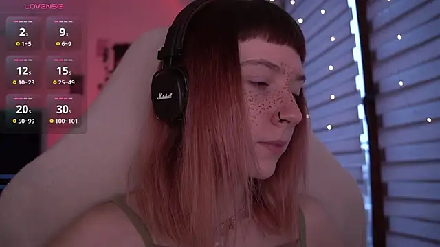 juliapie online show from 02-01-25, 06:54