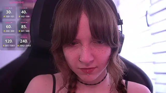 juliapie online show from 06-30-26, 02:06