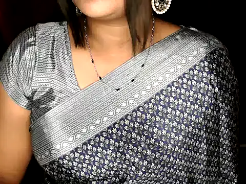 shila20 online show from 10-17-25, 05:04