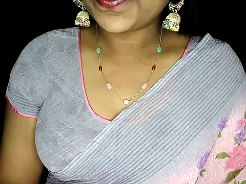 shila20 online show from 11-15-25, 06:39