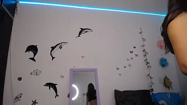 Julieta Hass online show from 09-12-25, 06:07