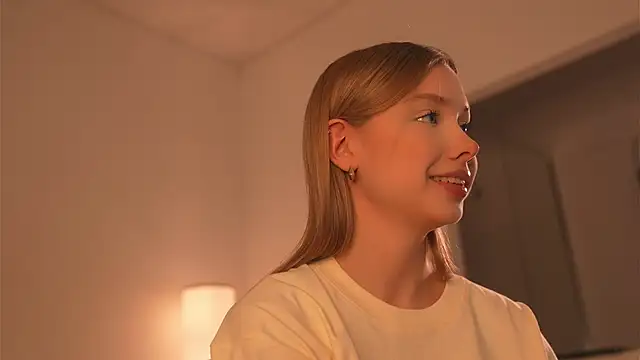 april blush online show from 03-01-25, 03:05