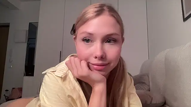 april blush online show from 09-13-25, 03:56