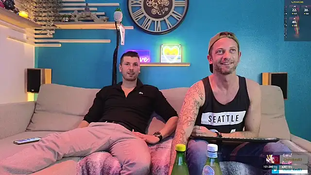 braqueuemar83 online show from 01-19-25, 03:32