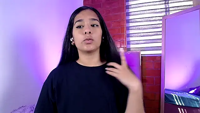 Snapshot of Maeena chatting on 12-05-24, 04:50 Maeena online show from 12-05-24, 04:50