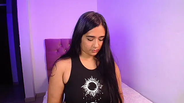 Snapshot of Maeena chatting on 03-03-26, 12:06 Maeena online show from 03-03-26, 12:06