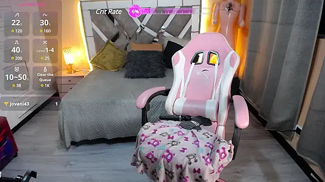 brithany smiith  online show from 02-05-25, 07:50