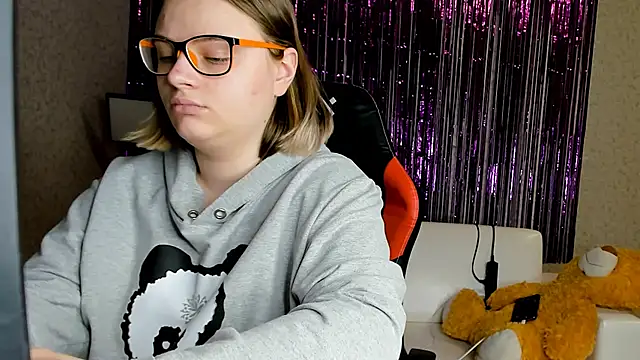 Seductive She Wolf online show from 03-11-25, 05:57