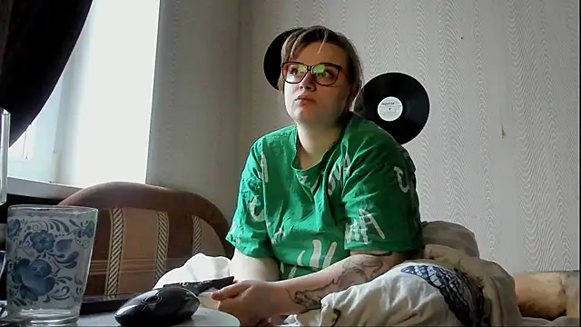 Seductive She Wolf online show from 03-09-26, 02:42